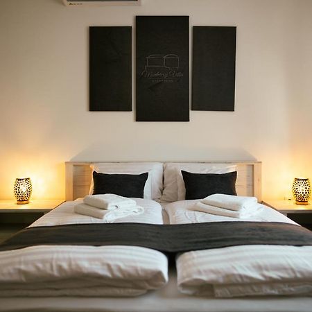 Munkacsy Villa - เซคซาร์ด ภายนอก รูปภาพ